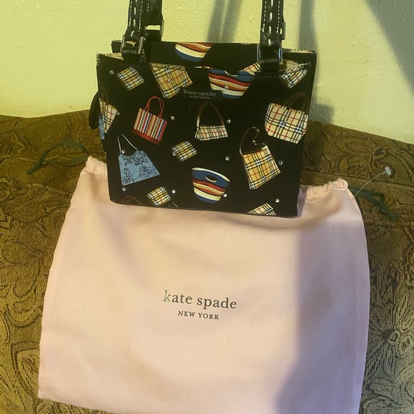 Kate Spade New York Purse with dust bag - Picture 1 of 14